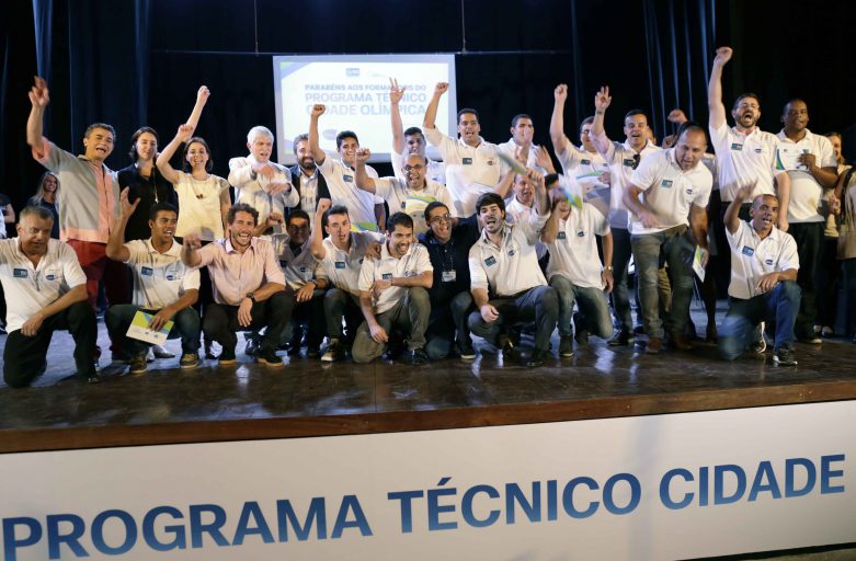 Prefeitura forma segunda turma “TÃ©cnico Cidade OlÃ­mpica”