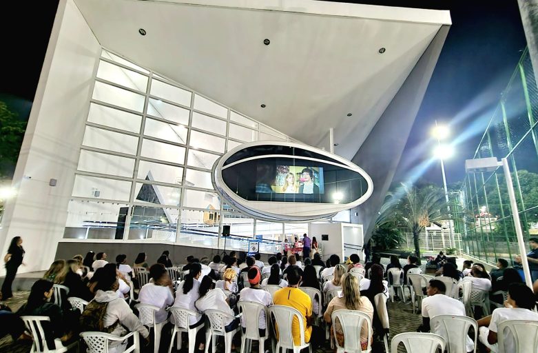 Nave do Conhecimento Irajá recebe projeto Cineclube nas escolas