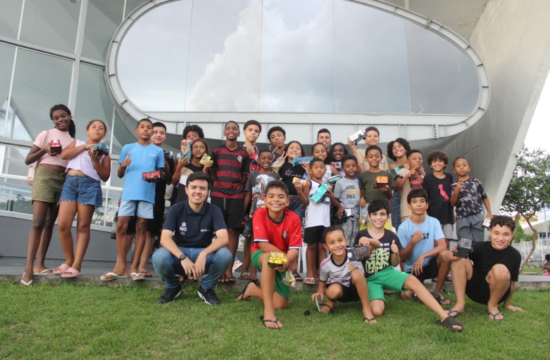 Colônia de Férias das Naves une tecnologia, sustentabilidade e criatividade