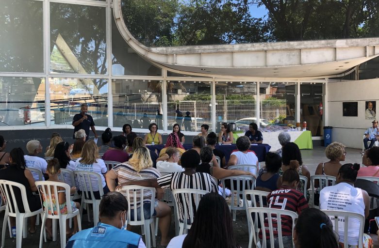 Roda de conversa com mulheres de peso na Nave do Conhecimento de Vila Aliança  é sucesso